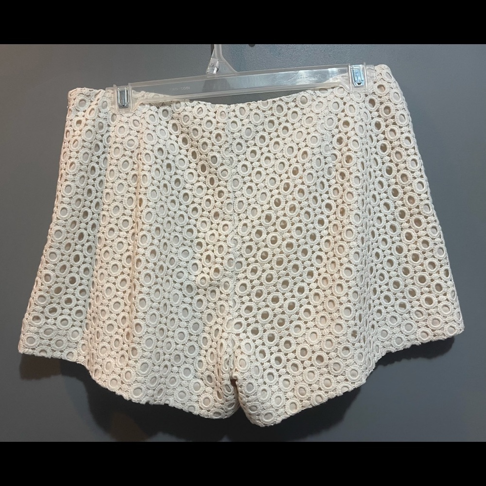 Banana Republic Lace Shorts Size 6